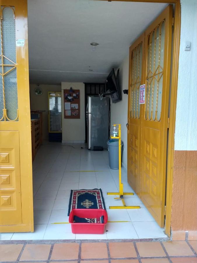 Merkezi Saray Villavieja Esterno foto