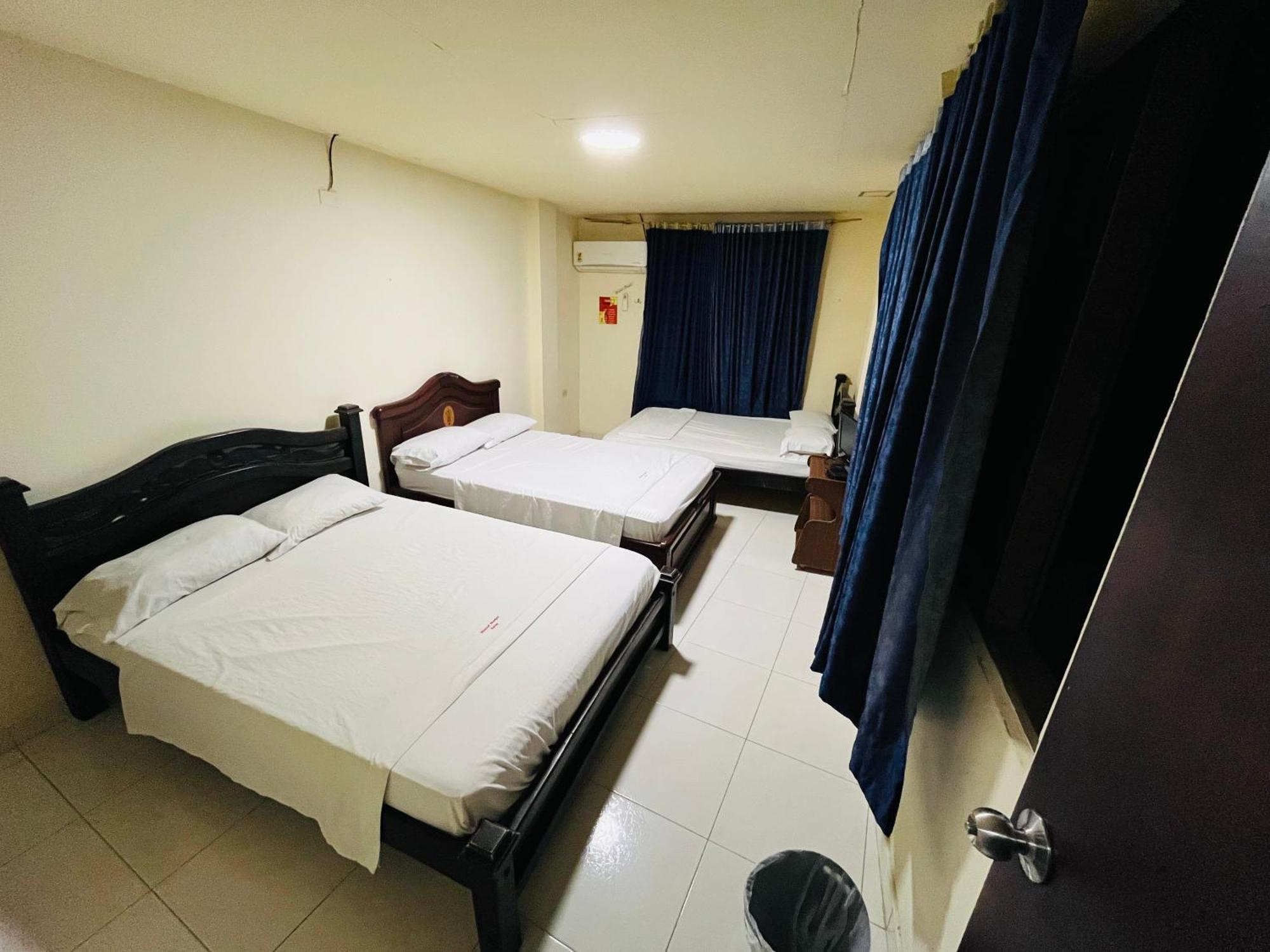 Merkezi Saray Villavieja Esterno foto