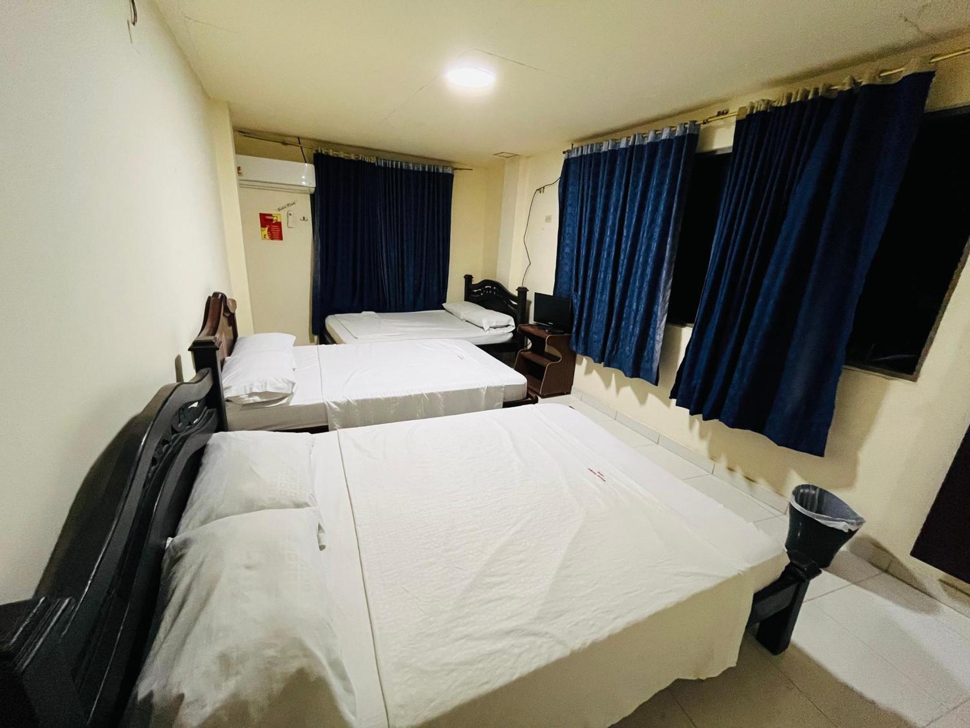 Merkezi Saray Villavieja Esterno foto